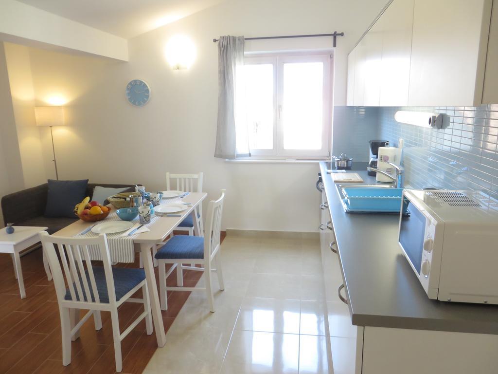 Filipovic Apartments With Pool Biograd Na Moru Eksteriør bilde