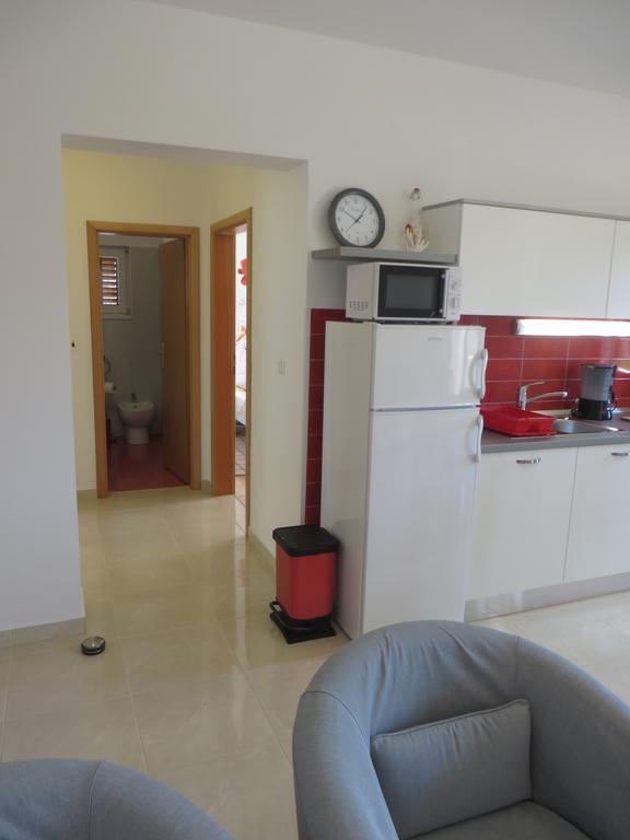 Filipovic Apartments With Pool Biograd Na Moru Eksteriør bilde