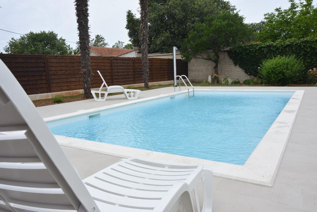 Filipovic Apartments With Pool Biograd Na Moru Eksteriør bilde
